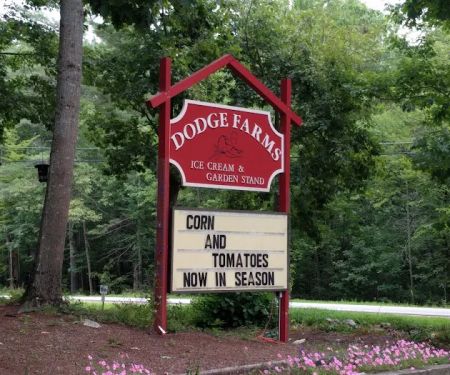 Dodge's Ice Cream Stand