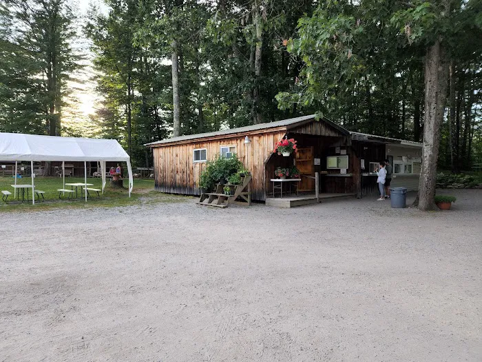 Dodge's Ice Cream Stand Picture 10