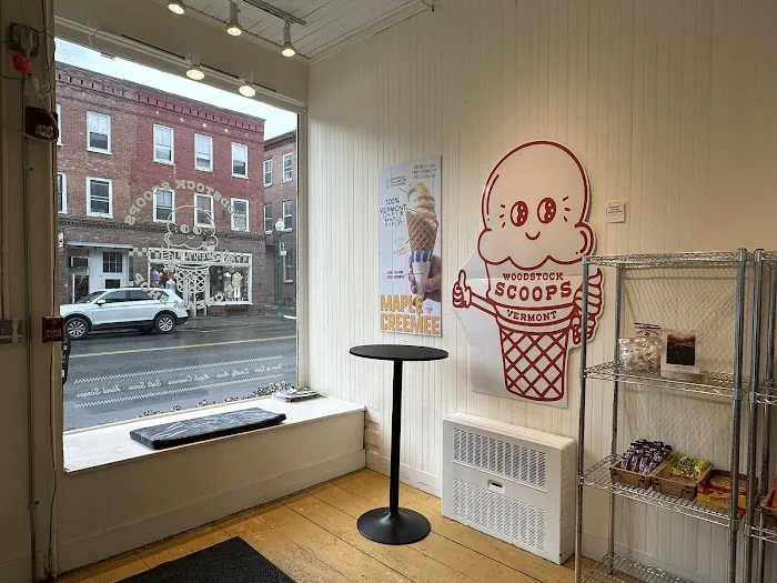 Woodstock Scoops Picture 8