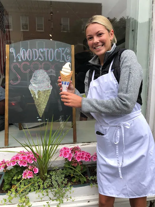 Woodstock Scoops Picture 3