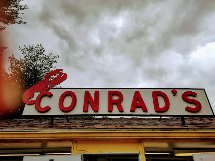 Conrad's ICE CREAM SHOP Picture 5