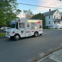 First Class Soft Serve ico