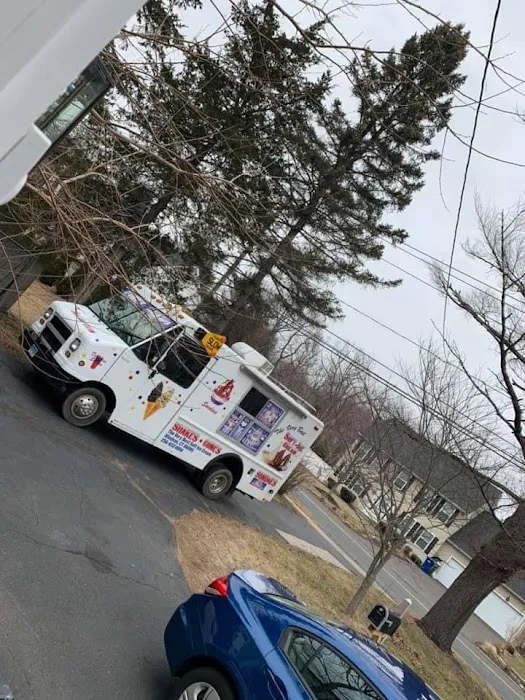 Soft Ice Cream Truck Picture 6