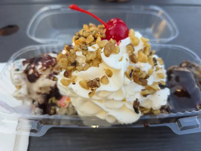 Cherry Hill Ice Cream Picture 1