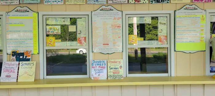 Meola's Wayside Ice Cream Picture 3