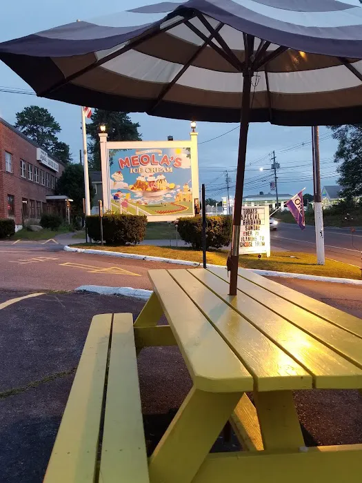 Meola's Wayside Ice Cream Picture 9