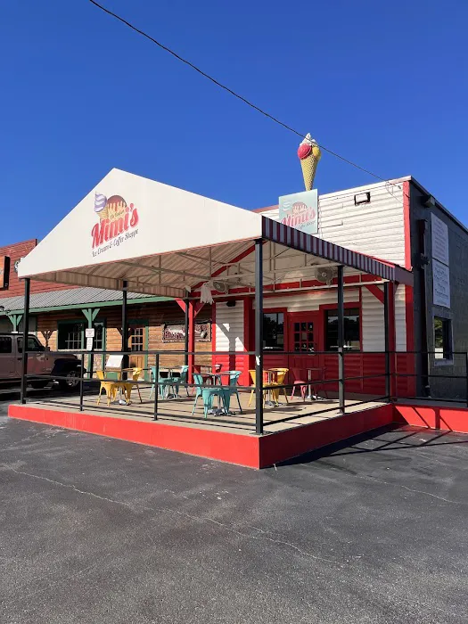 Mimi's Ice Cream & Coffee Shoppe Picture 9