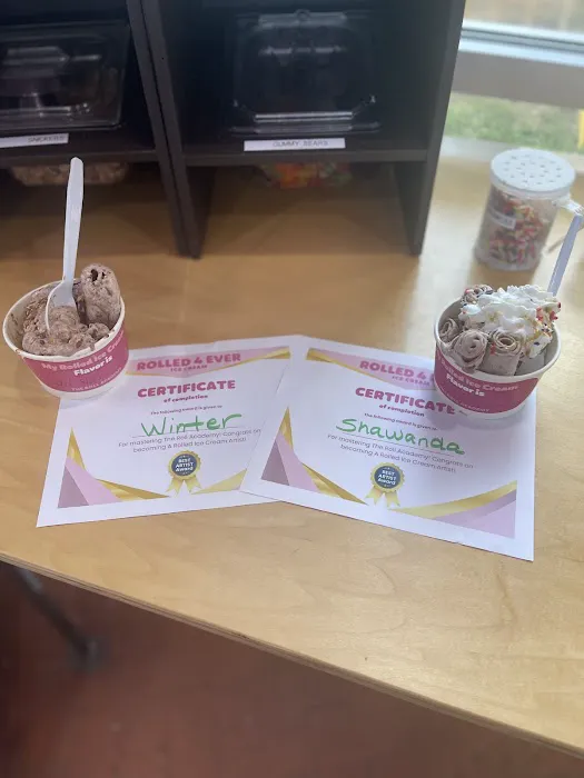 The Roll Academy by Rolled 4 Ever Ice Cream Picture 6