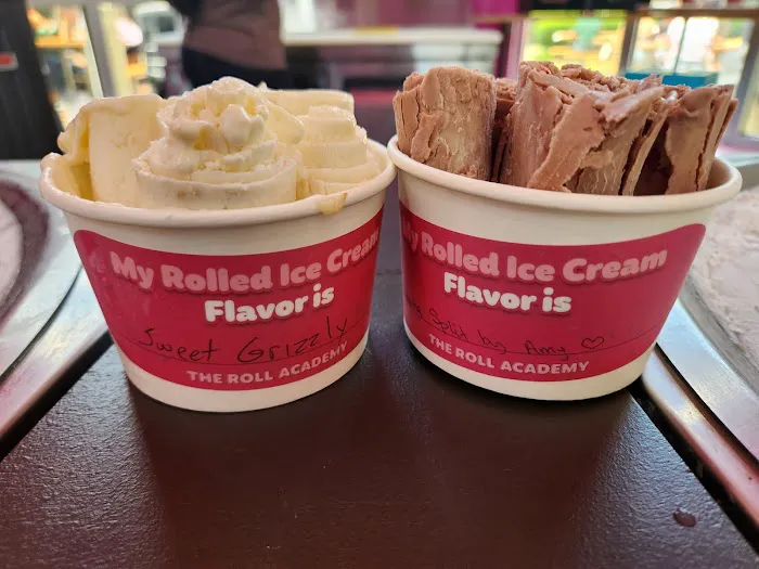 The Roll Academy by Rolled 4 Ever Ice Cream Picture 1