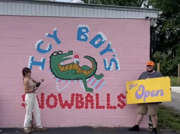 Icy Boys Snowballs Picture 3
