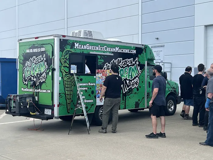 Nashville Ice Cream Truck Rentals - Mean Green Ice Cream Machine Picture 2