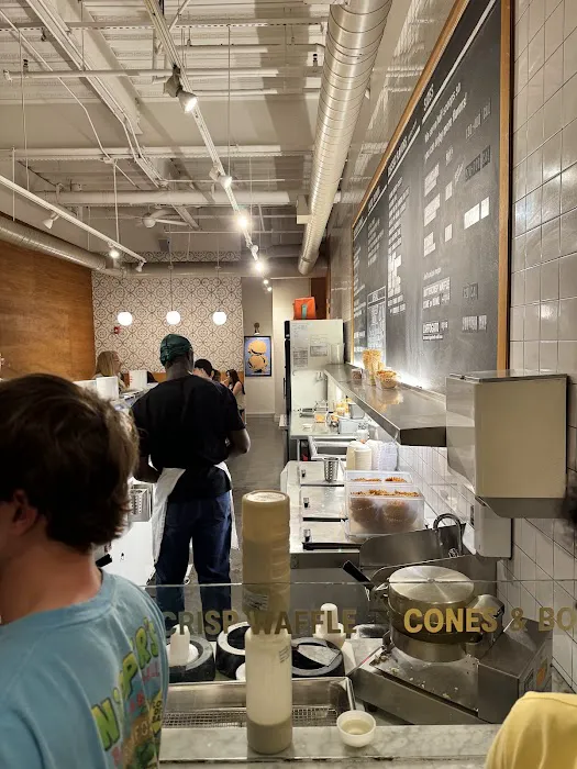 Jeni's Splendid Ice Creams Picture 6
