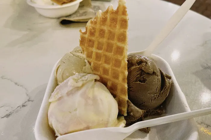 Jeni's Splendid Ice Creams Picture 2