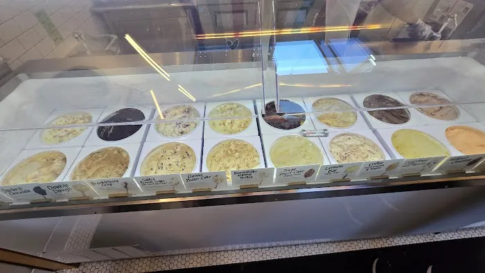 Jeni's Splendid Ice Creams Picture 8