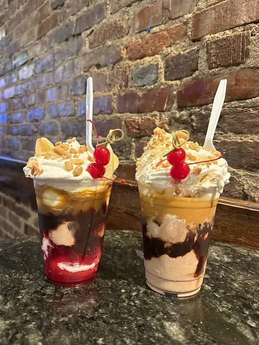 Mike's Ice Cream Picture 7