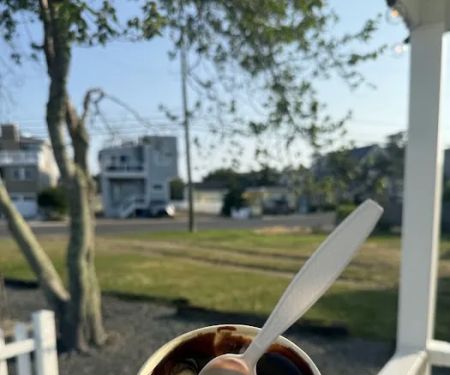 Poppy's Ice Cream Parlour