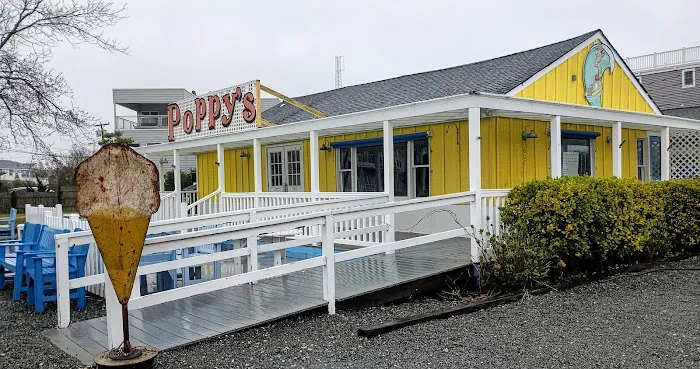 Poppy's Ice Cream Parlour Picture 2