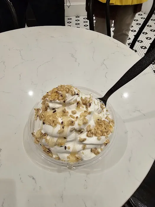 Kings Ice Cream Parlour Picture 8