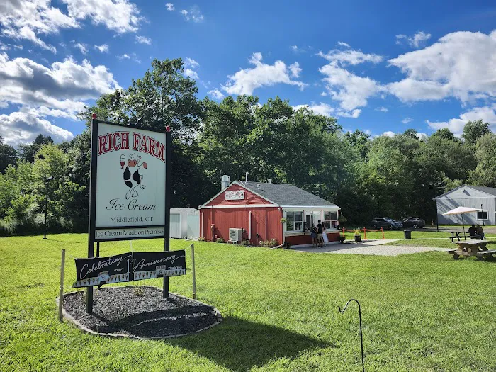 Rich Farm Ice Cream Middlefield Picture 6