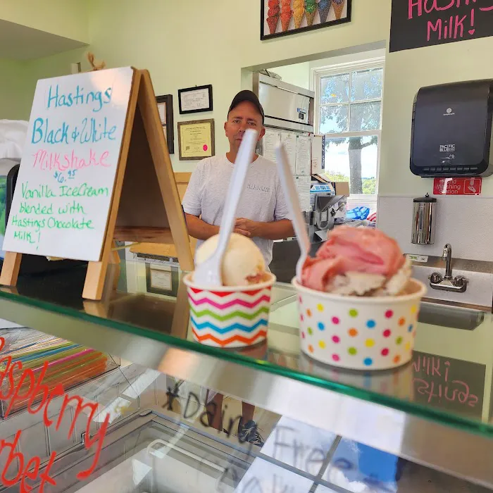 Hilltop Farm Store and Creamery Picture 3