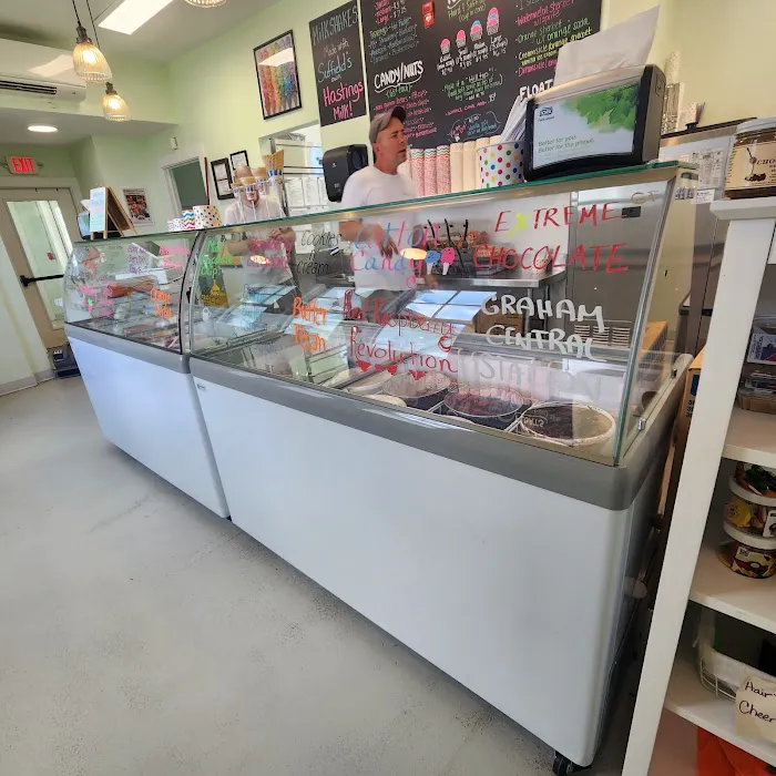 Hilltop Farm Store and Creamery Picture 6