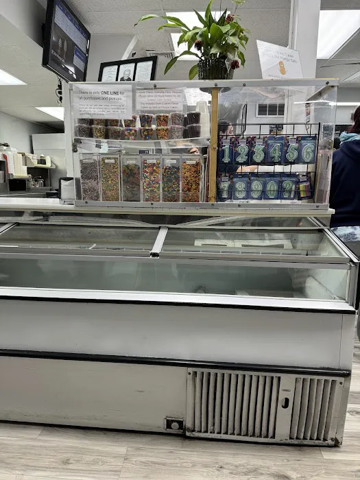Jennifer's Ice Cream Picture 2