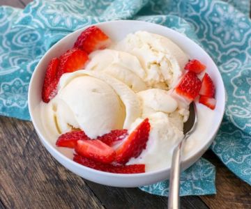 Why You Should Try Making Your Own Ice Cream at Home – Flavor, Fun, and Freedom