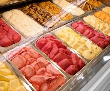 Why Ice Cream Parlors Are Replacing Fast Food Chains in the US