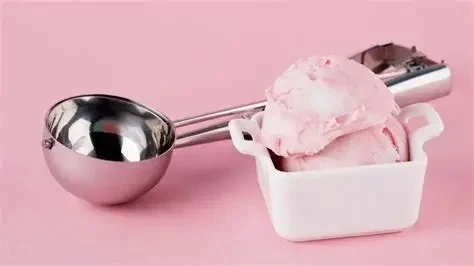 How to Get the Perfect Scoop Every Time: Ice Cream Tips from the Pros