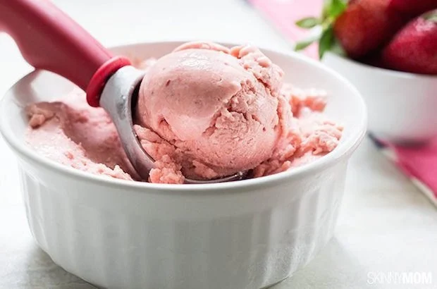 How to Make Ice Cream with No Dairy and No Sugar