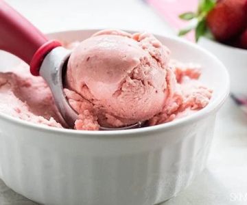 How to Make Ice Cream with No Dairy and No Sugar