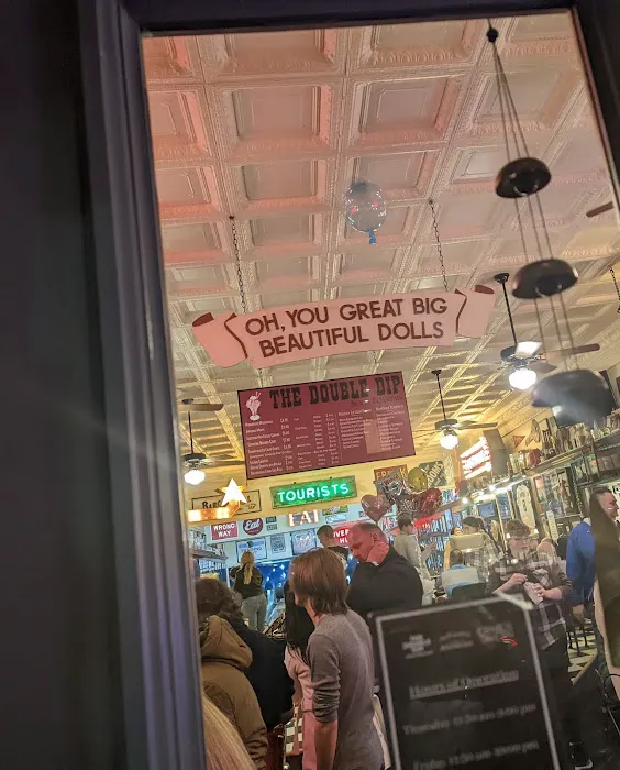The Double Dip Soda Shop Picture 6