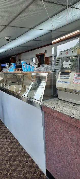 Dairy Queen (Treat) Picture 3