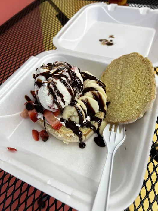 ICE CREAM CITY Picture 8