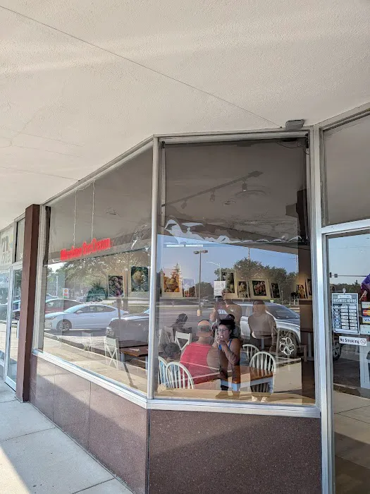 Marciano Ice Cream Picture 4