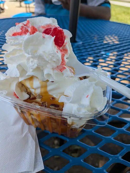 Mister Goodies Ice Cream Picture 4