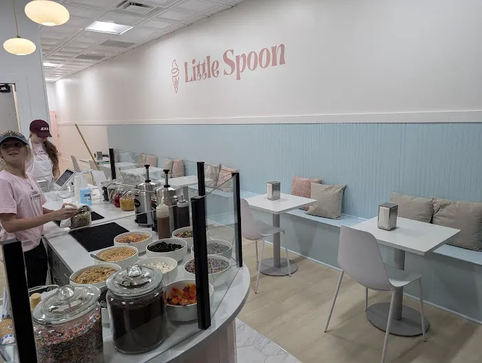 Little Spoon Creamery Picture 7