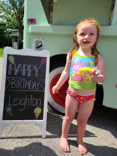 Poppy's Ice Cream Truck Picture 10