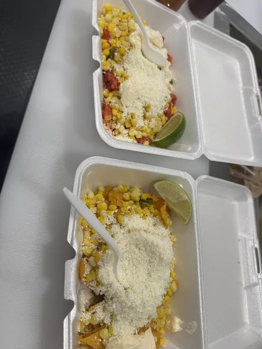 Chanitos Ice Cream LLC Picture 3