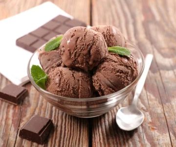 How to Make Ice Cream That’s Both Creamy and Healthy