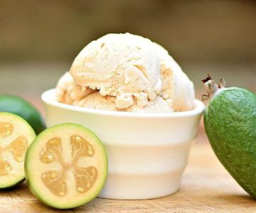 How to Make Ice Cream with Feijoa for a New Zealand Pineapple Guava Twist