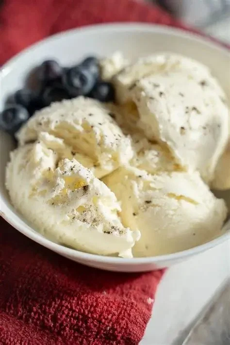 Homemade Vanilla Ice Cream Recipe with Fresh Cream and Real Vanilla Beans