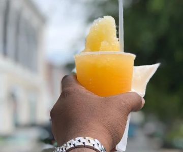 Best Ice Cream Shops in Fairbanks for Aurora Borealis Themes | Local Treats