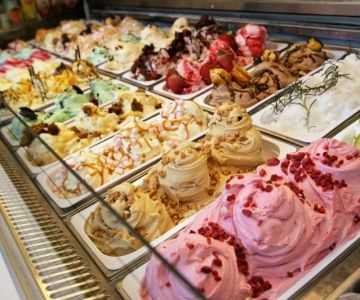 Best Ice Cream Shops in Anchorage for Alaska Wild Salmonberry Scoops
