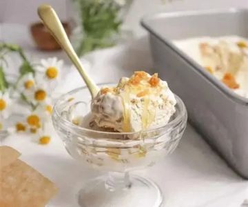 How to Make Ice Cream with Chamomile for a Soothing Dessert