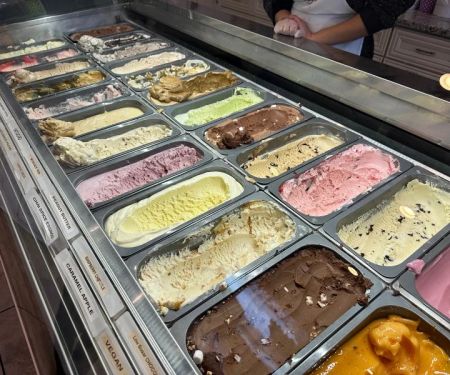 Best Ice Cream Shops in Sedona for Arizona Red Rock Inspired Colors