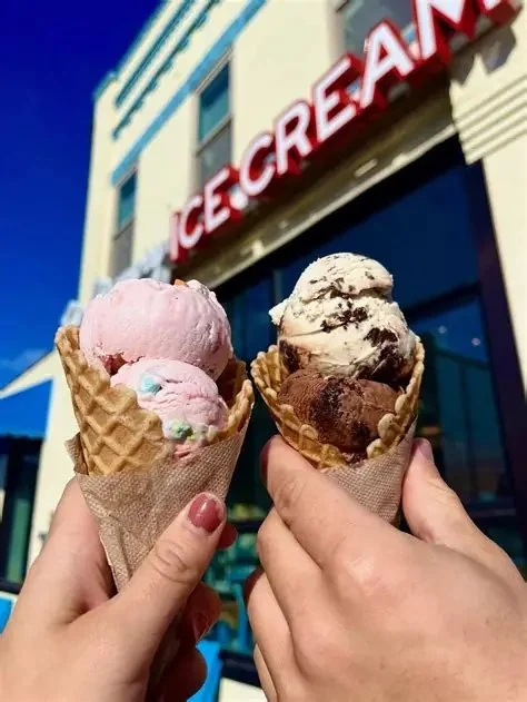 Best Ice Cream Shops in Duluth for Minnesota North Woods Berry Picks