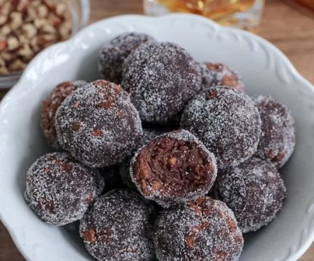 What Is Bourbon Ball Ice Cream and How to Soak Kentucky Whiskey