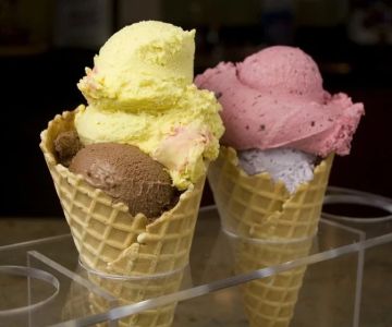 Ice Cream vs. Gelato: What’s the Difference and Which One Is Healthier?