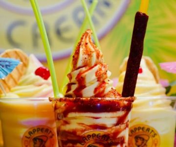 Best Ice Cream Shops in Palm Springs for Mid-Century Modern Design Lovers